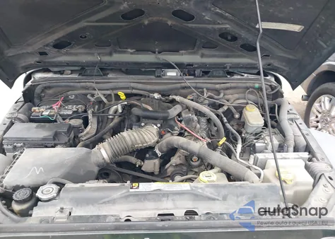 2010 Jeep Wrangler Unlimited Sport z USA, uszkodzony, nr VIN 1J4HA3H15AL124726